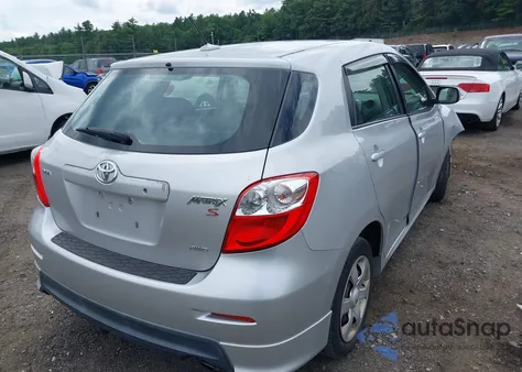 2009 Toyota Matrix S z USA, uszkodzony, nr VIN 2T1LE40E69C007314
